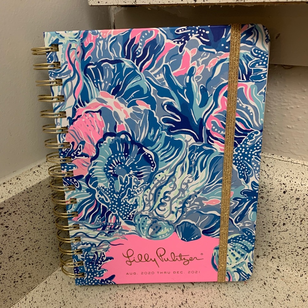 Lilly Pulitzer 2021 Agenda!